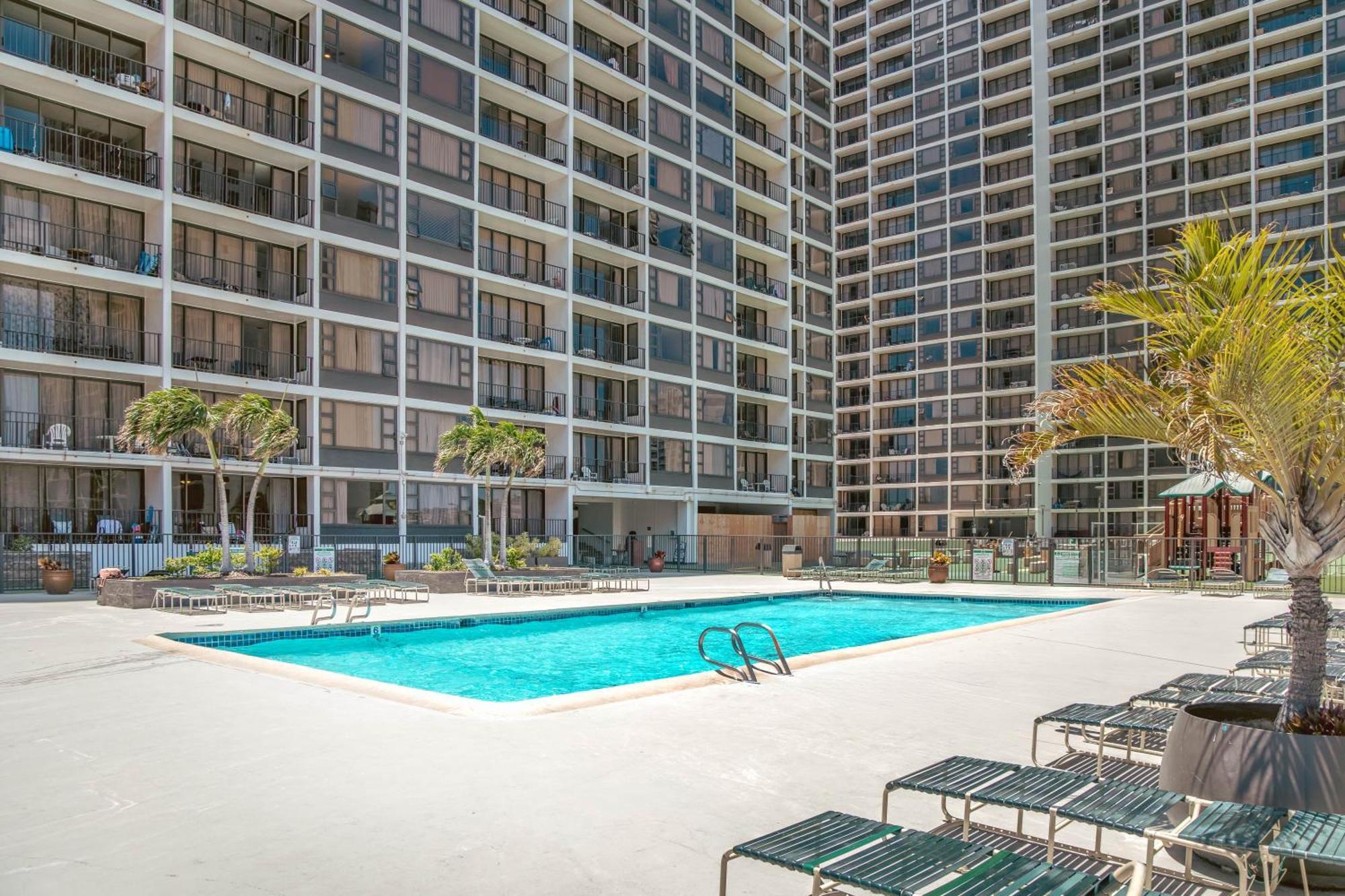 Waikiki Banyan 1Br With Great Ocean Views, Steps To Beach & Parking! Honolulu Exterior foto