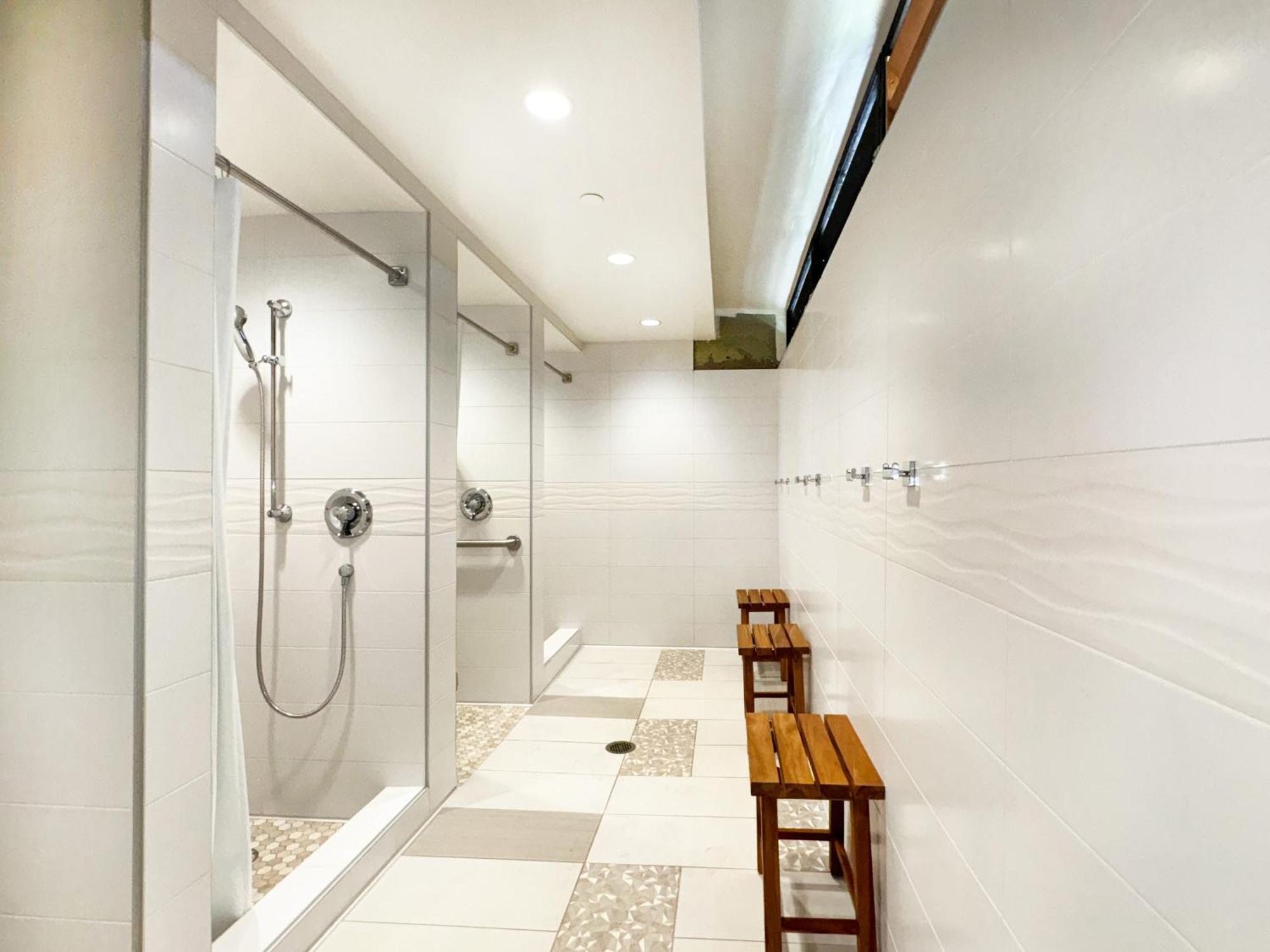 Waikiki Banyan 1Br With Great Ocean Views, Steps To Beach & Parking! Honolulu Exterior foto